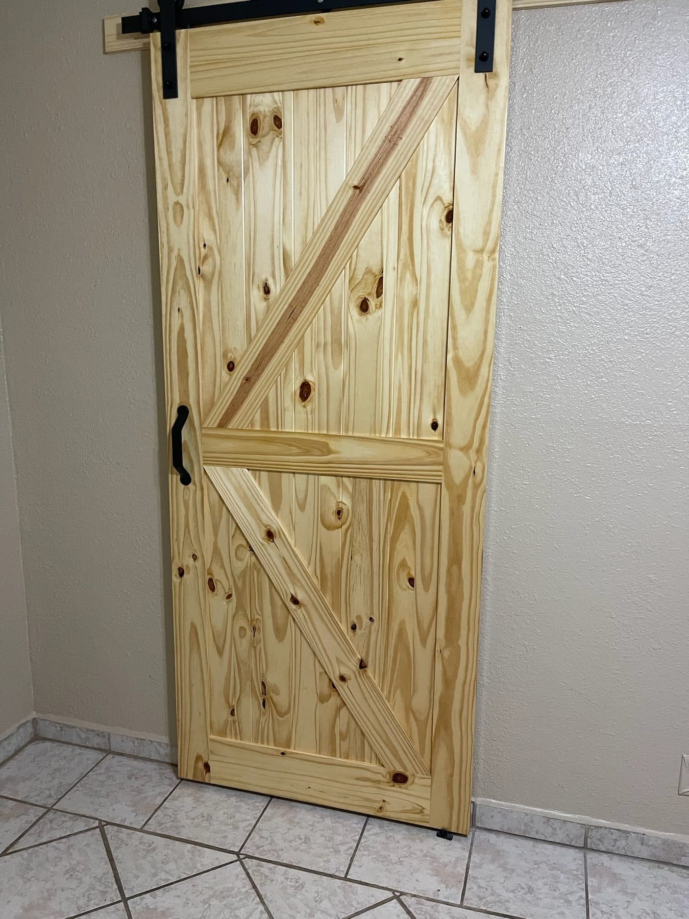 Pine barn door